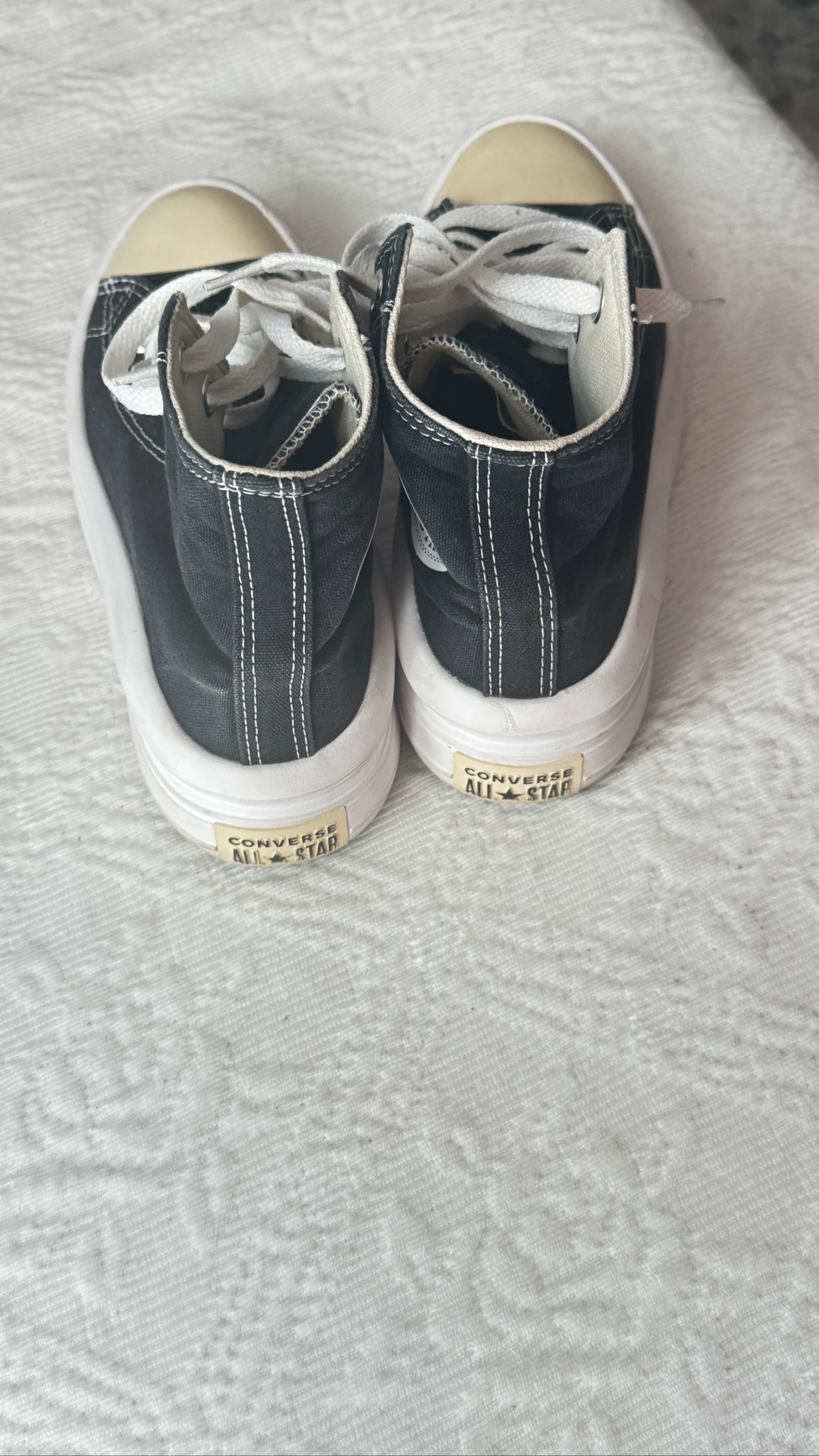 Zapatillas Estilo Botita Lona Negra – Clásicas y Versátiles – photo 6